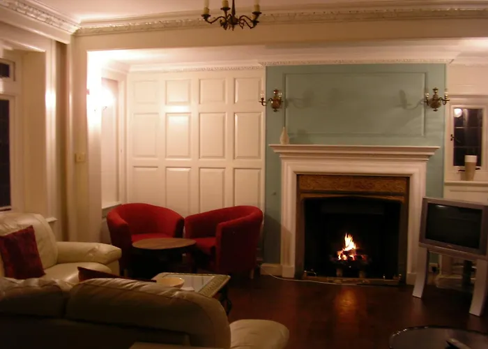 East Cliff Cottage Hotel